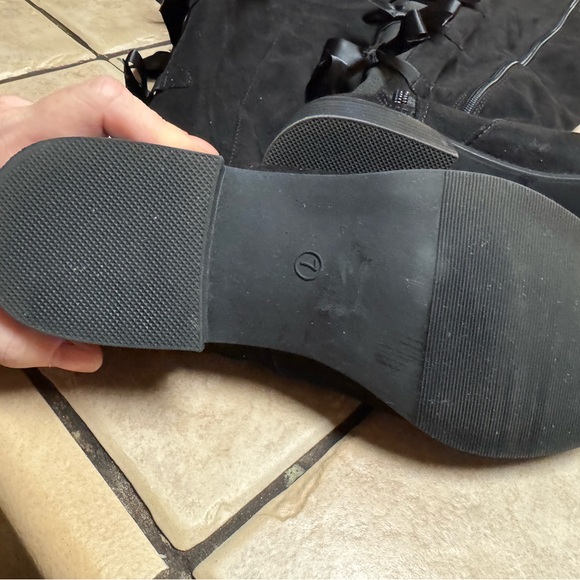 Torrid Boots-7W with wide calf tall with bows-black suede - Picture 7 of 8